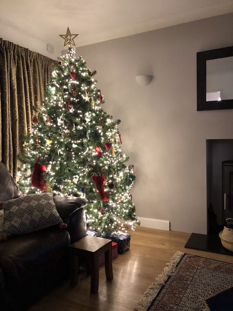 Cosy Christmas, Dulux perfectly taupe Taupe Sitting Room, Soft Truffle Dulux Paint Living Room, Malt Chocolate Dulux Paint Bedroom, Soft Truffle Dulux Paint Bedroom, Malt Chocolate Dulux Paint, Dulux Perfectly Taupe, Taupe Christmas, Perfectly Taupe Dulux Paint Bedroom, Paint Living Room