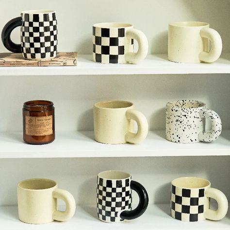 Couple Cups, Cerámica Ideas, Unique Ceramics, Mug Design, Ceramic Cup, Ceramic Cups, Ceramic Mugs, Scandinavian Style, Mug Designs