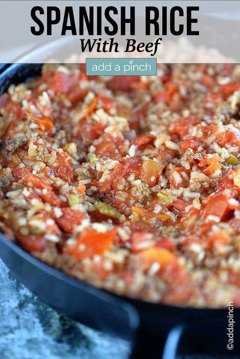 Spanish Rice With Beef Recipe, Spanish Rice With Beef, Spanish Rice Recipe With Ground Beef, Spanish Rice Easy, Recipe With Ground Beef, Spanish Rice Recipe, Beef Rice, Rice Side Dishes, Easy Rice Recipes