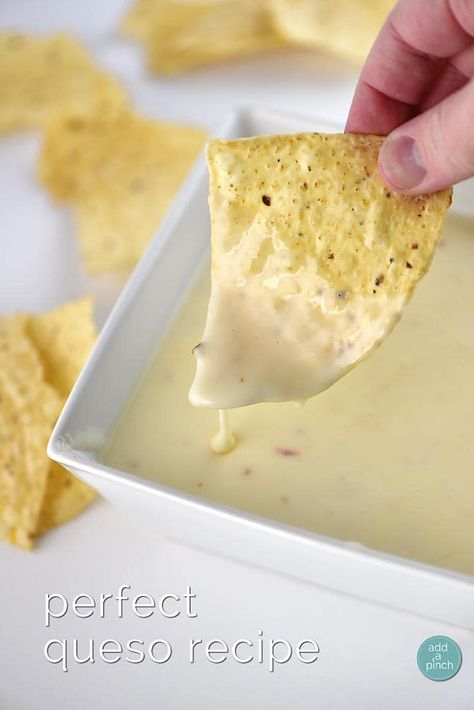 Queso dip makes a delicious appetizer. Made with a special combination of cheeses and ready in 5 minutes, this queso will be a favorite! Queso Dip Recipes, Queso Recipe, Queso Dip, Snack Dip, Party Food Appetizers, Mexican Dishes, Dip Recipes, Yummy Appetizers, Marinara