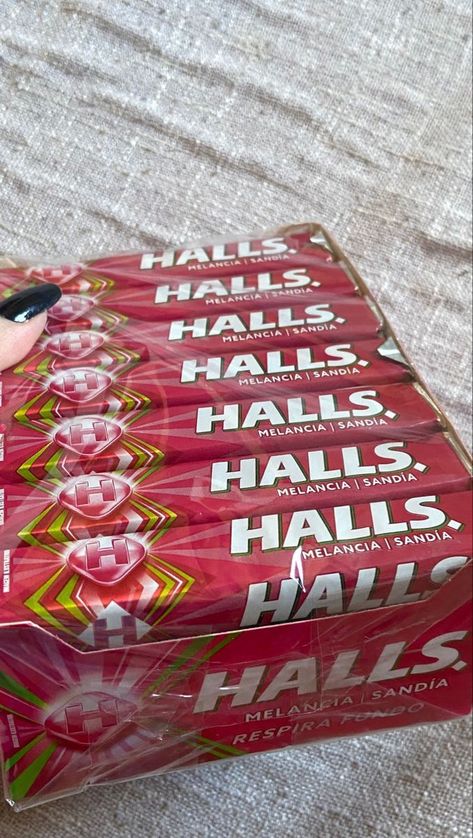 Bala Halls, Kawaii Logo, Teen Doctor, Think Food, Love Eat, Chewing Gum, Mini Fridge, Cute Cakes, Junk Food