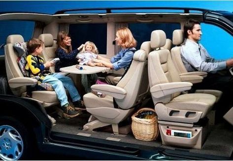 Mercedes Vito Camper, Vito Camper, Old Mercedes, Luxury Motorhomes, Luxury Van, Mercedes Benz Vito, Luxury Car Interior, Vw T4, Camper Conversion