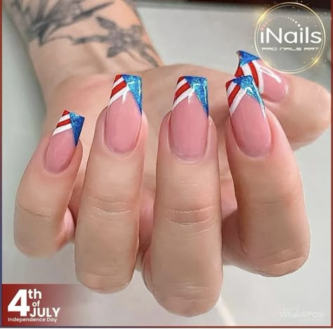 Forth Of July Nails Fireworks, 4th Of July Coffin Nails, Fourth Of July Nails Coffin, Nails For 4th Of July, Fourth Of July Nails Designs, Forth Of July Nails, Patriotic Nail Designs, 4th Of July Nail Ideas, 4th July Nails