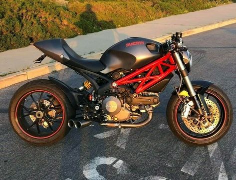 Ducati Monster 796, Cafe Racer Style, Ducati Monster, Rear Seat, Ducati, Cafe Racer, Cafe, Bike