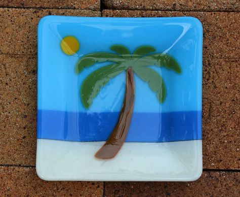 Hey, I found this really awesome Etsy listing at https://www.etsy.com/listing/179361257/slumped-glass-7-square-dish-palm-tree Fused Glass Projects, Glass Slumping, Ocean Images, Fused Glass Dishes, Slumped Glass, Fused Glass Plates, Glass Fusion Ideas, Wine Bottle Candles, Glass Fusing Projects