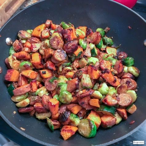 Sweet Potato, Apple Chicken Sausage, and Brussels Sprout Hash Chicken Sausage Recipes Healthy, Healthy Sausage Recipes, Freezer Meal Plan, Sweet Potato Apple, Freeze Food, Sprouting Sweet Potatoes, Mini Freezer, Chicken Sausage Recipes, Sausage Hash