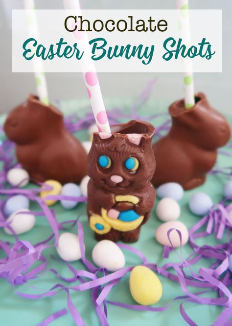 Cadbury Mini Egg Cookies, Marshmallow Vodka, Easter Cocktails, Easy Easter Desserts, Boozy Brunch, Godiva Chocolate, Chocolate Easter Bunny, Weekend Crafts, Chocolate Liqueur