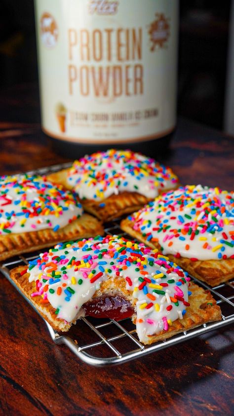 Protein Cookie Butter, Low Calorie Bread, Sugar Free Strawberry Jam, Protein Breakfasts, Recipes Protein, Butter Powder, Strawberry Pop Tart, Protein Cookie, Protein Baking