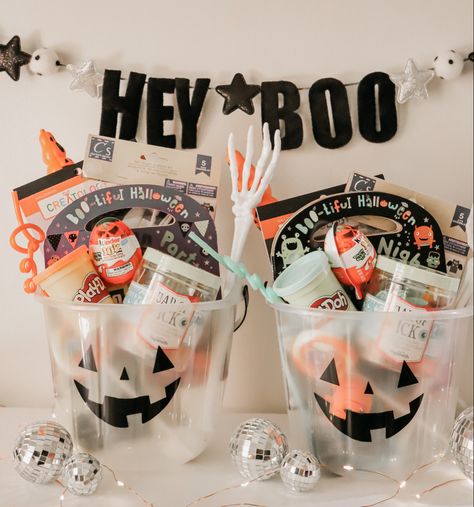 Simple Boo Baskets For Kids, Boy Spooky Basket Ideas, Gender Neutral Boo Basket, Halloween Boo Basket Ideas For Neighbors, Treat Gift Basket Ideas, Halloween Boo Baskets For Kids, Boo Basket For Kids Boys, Halloween Boo Gifts, Small Halloween Gift Baskets For Kids