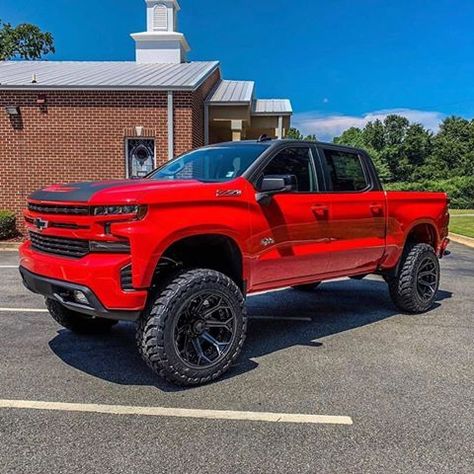 🔥 @bluedreamgemini #SilveradoNation #silverado New Pickup Trucks, Chevy Trucks Silverado, Silverado Truck, Custom Pickup Trucks, Lifted Chevy Trucks, Chevy Pickup Trucks, Jacked Up Trucks, Gm Trucks, Chevy Pickups