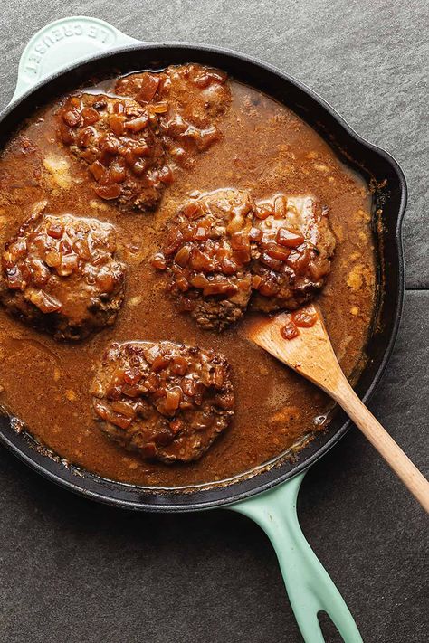 Tender Cube Steak with Gravy - Slow Cooker or Stove Top • Low Carb with Jennifer Recipe For Cube Steak, Crock Pot Cubed Steak Recipes, Minute Steak Recipes, Cubed Steak Recipes Easy, Cubed Beef Recipes, Cube Steak Recipe, Beef Cube Steak Recipes, Crockpot Steak Recipes, Beef Cubed Steak