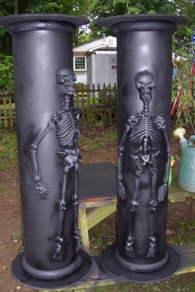 I wanted to make some columns for my graveyard and found a great thread here where it was suggested that you could use cardboard concrete forms to mak Halloween Outside, Halloween Graveyard, Porch Columns, Concrete Forms, Halloween Porch, Halloween Yard, Fright Night, Halloween Inspiration, Halloween Deco