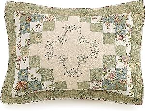 Round Decorative Pillows, Vine Embroidery, Patchwork Bedspread, Floral Bedspread, Romantic Florals, Embroidery Motif, Queen Bedspread, Romantic Floral Print, Quilted Pillow Shams