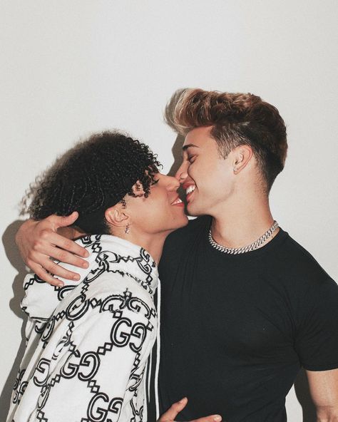 @larray on Instagram: “is kissing the homies gay?” Kissing The Homies, Brady Potter, The Homies, Tiktok Famous, On Instagram, Instagram