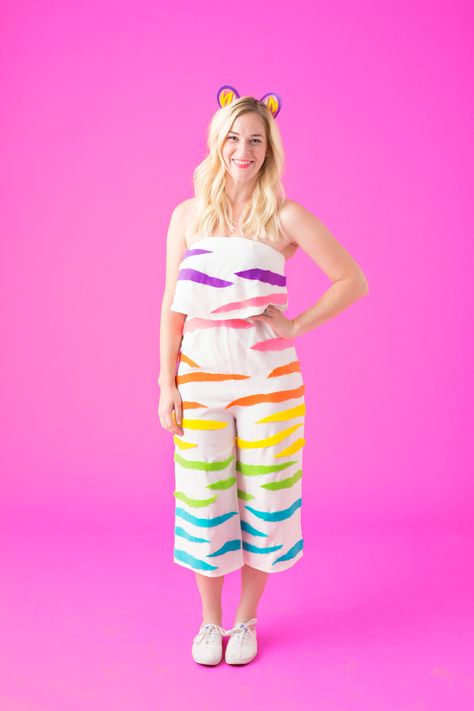 DIY Lisa Frank Costumes Diy Lisa Frank, Lisa Frank Costume, Jumpsuit Diy, Diy Bunny Ears, Purple Leotard, Motto Party, 90s Throwback, Rainbow Tutu, Diy Kostüm