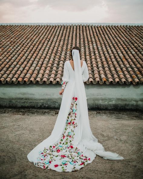 Perfect finishing touches and meticulous detail in all of our dresses. Dress by Beba's. #wedding #weddingdress #bride Castle Wedding Dress, Colored Wedding Gowns, Baju Kahwin, Mexican Wedding Dress, Wedding In Spain, Blush Gown, Embroidered Wedding Dress, Wedding Spain, Colourful Wedding