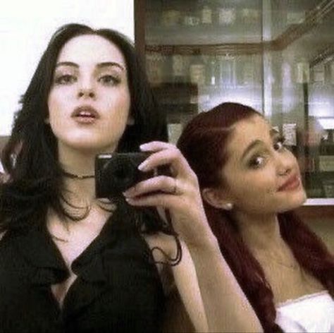 Ariana Grande Victorious, Victorious Cast, Liz Gillies, Romanoff, Ariana Grande, Victorious, Jade, Pins