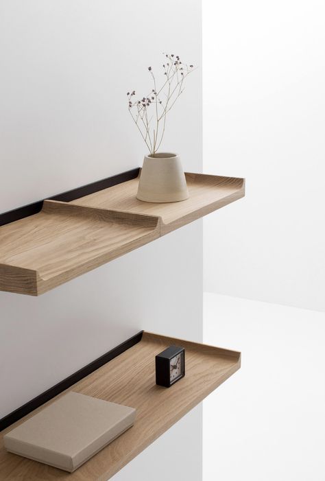 Minimal Shelves, Wooden Shelf Design, Space Space, Shelving Design, Oak Shelves, Modular Shelving, Floating Shelves Diy, Home Owners, Yanko Design