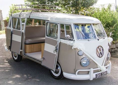 Combi Hippie, Vw Kampeerwagens, Vw Minibus, Volkswagen Vintage, Vintage Volkswagen Bus, Carros Vw, Volkswagen Vans, Volkswagen Van, Vintage Vw Bus