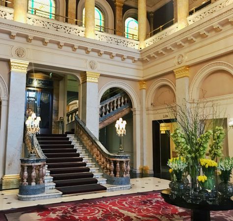 The Grosvenor Hotel London Indian Hotel Lobby, Heritage Hotel Lobby, English Hotel Lobby, Victorian Hotel Lobby, Beautiful Hotel Lobby, Old Hotel Lobby, Living Room Balcony Ideas, House Lobby Interior Design, Room Balcony Ideas