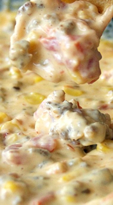 Cheesy Sausage Dip Cheesy Sausage Dip, Sausage Dip, Crockpot Appetizers, Dip Recipes Easy, Chicken Dip, Appetizer Dips, Buffalo Chicken, Dip Recipes, Clean Eating Snacks