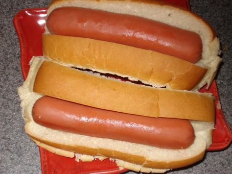 Oh my god yesss! Beer Dogs! Beer Mustard, Best Crockpot, Mustard Powder, Best Crockpot Recipes, Seasoning Salt, Hot Dog Recipes, Corn Dogs, Dog Recipes, Cafe Food