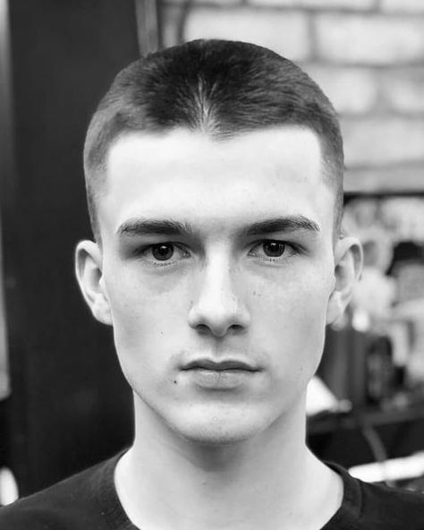 Buzz Cut Hairstyles For Men Best Buzz Cut, Regal Gentleman, Buzz Haircut, Head Reference, Barber Shop Haircuts, Buzz Cut Hairstyles, Instagram Profile Pic, Buzzed Hair, Buzz Cuts