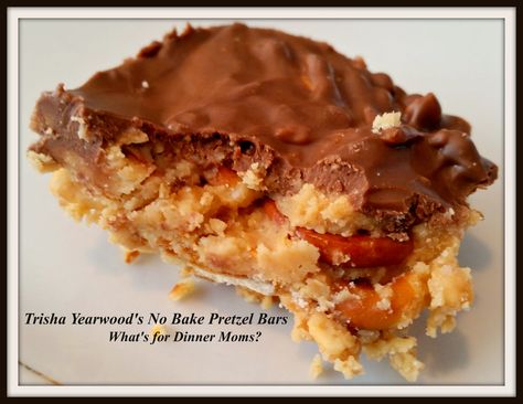 Tricia Yearwood Recipes, Pretzel Chocolate, Trisha Yearwood Recipes, Fall Dessert Recipes Easy, Pretzel Bars, Baked Pretzels, Peanut Butter Balls Recipe, Protein Cake, Fudge Bars