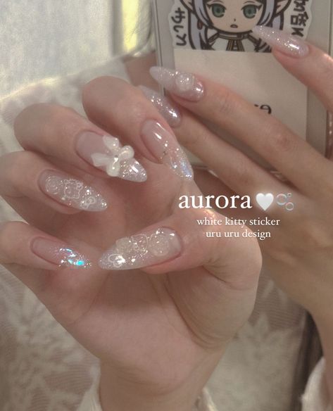 Douyin Ombre Nails, Nail Inspo Crystal, Angel Core Nails, Krystal Oh Nails, Long Elegant Nails, Wonyoung Nails, Chinese Style Nails, Angelic Nails, Proposal Nails