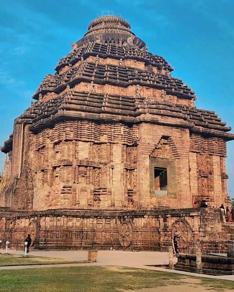 Sun Temple, Konark, India 🇮🇳 . ☀️ . 🛕 . 🌏 The Konark Sun Temple, located about 35 kilometres northeast from Puri on the northeastern coast of Odisha,, India, is a splendid example of ancient Indian architecture and sculpture. It was built in the 13th century CE under the patronage of King Narasimhadeva I of the Eastern Ganga Dynasty. The temple is dedicated to Bhagwan Surya, the Sun God, and is designed as a monumental chariot with 24 intricately carved stone wheels, symbolizing the hours of... Konark Temple, Konark Sun Temple, Sun Temple, Ancient Indian Architecture, Temple Photography, Visit India, Sun God, Indian Architecture, Carved Stone