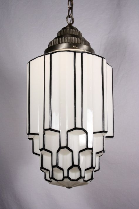 1930 's Art Deco chandelier 1930 Chandelier, 1930s Chandelier, Deco Pendant Light, Art Deco Lights, Art Deco Pictures, Art Deco Pendant Light, Wallpaper Art Deco, Lampe Art Deco, Art Deco Lamp