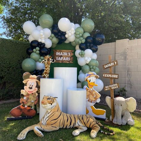 Mickey Mouse Safari Balloon Arch, Mickey Safari Birthday Decorations, Safari Mickey Mouse Party, Deco Safari, Safari Balloon, Jungle Decorations, Safari Animals Birthday, Mickey Birthday Party, Mickey Safari