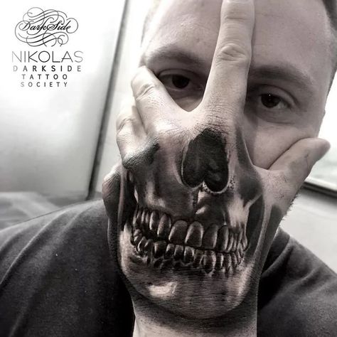 Teeth Tattoo, Tato 3d, Darkside Tattoo, Herren Hand Tattoos, Skull Hand Tattoo, Create Your Own Tattoo, Temporary Tattoo Sleeves, Custom Temporary Tattoos, Stomach Tattoos