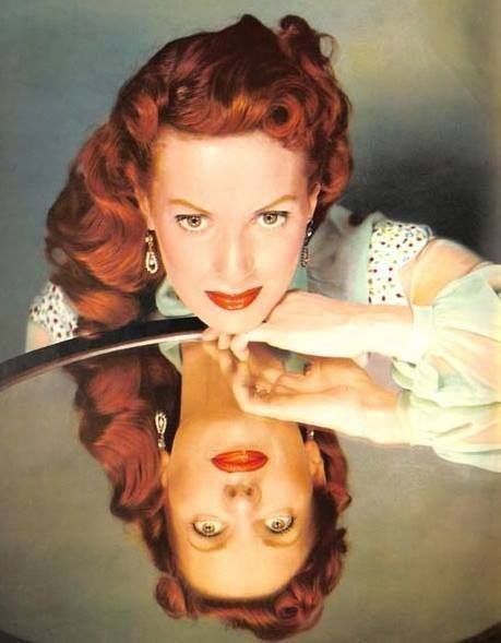 Maureen O'Hara Maureen Ohara, Maureen O Hara, Maureen O'hara, Irish Beauty, Magazine Website, Movie Magazine, Classic Movie Stars, Hollywood Actors, Classic Actresses