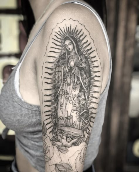 Virgin Mary Tattoo For Women Shoulder, Virgin Mary Tattoo For Women Sleeve, Spanish Tattoos Men, Virgin Mary Tattoo Sleeve, Virgencita Tattoo Women, Virgin Mary Tattoo For Women Arm, Mary Arm Tattoo, Mary Tattoos Catholic, Virgen Mary Tattoo For Women