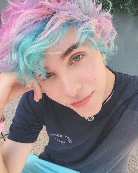 Boys Dyed Hair, Blue And Pink Hair, Cotton Candy Hair, Dyed Hair Pastel, Candy Hair, Turquoise Hair, Flat Twist, Corte De Cabelo Masculino, Pastel Hair