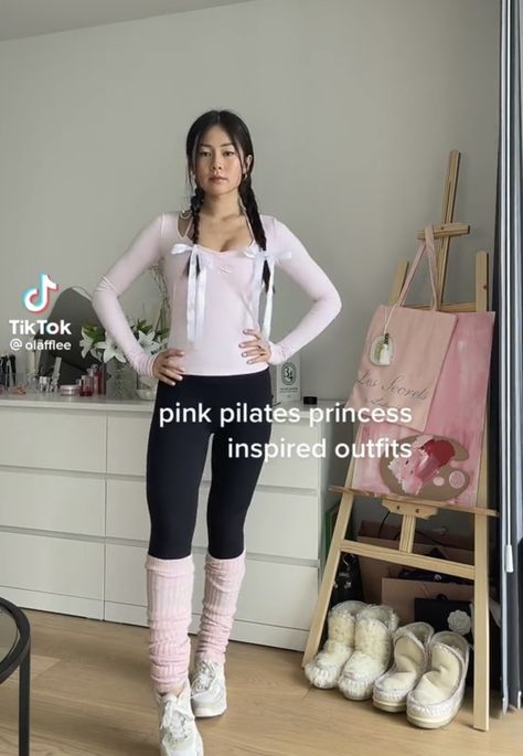 Kawaii Gym Outfits, Palates Princess Outfit, Palate Princess, Pink Palates, Palates Princess, Princess Inspired Outfits, Coquette Outfits, Pink Pilates Princess, Princess Outfit