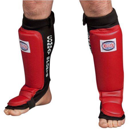 Boxe Thai, Mma Shin Guards, Mma Gym, Wrestling Gear, Mma Training, Combat Sport, The Guard, Shin Guards, Combat Sports