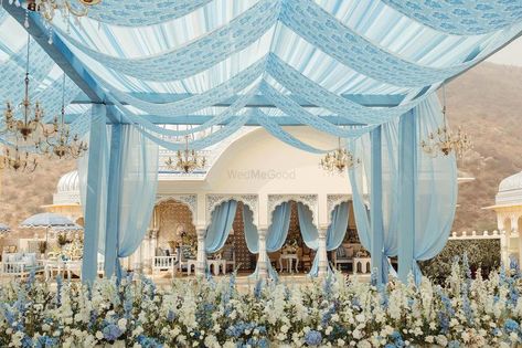 Paath Decor, Blue Themed Wedding Reception, Blue Pastel Wedding, Pastel Wedding Decor, Wedding Creative Ideas, Pastel Wedding Decorations, Jaipur Wedding, Cocktail Wedding Reception, Anand Karaj