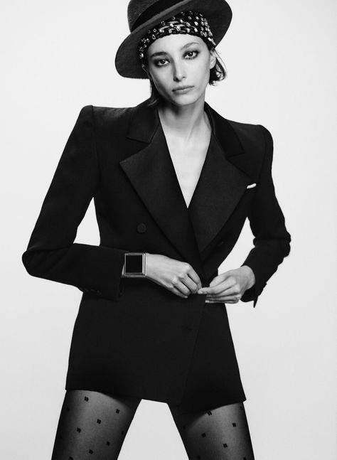 Alexandra Agoston, Black Dress Jacket, V Magazine, Img Models, Fashion Photography Editorial, Fitted Blazer, International Fashion, Fashion Editor, Workout Jacket