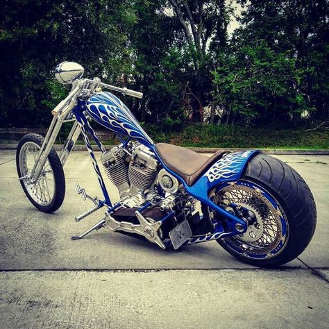 Is this a great look? @choppers.inc - More at Choppertown.com Billy Lane Choppers, Billy Lane, Apocalypse Survival Gear, Valentino Rossi 46, West Coast Choppers, Custom Choppers, Chopper Motorcycle, Beautiful Bike, Custom Harleys