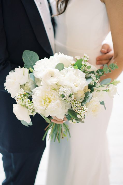 10 Stunning bridal bouquets | annagianfrate.com White Peony Bridal Bouquet, Bridal Bouquet Peony, Peonies Bridal Bouquet, White Peony Bouquet Wedding, Wedding With Greenery, Blush Rose Bouquet, Wedding Peony, Peony Bridal Bouquet, Pastel Bridal Bouquet