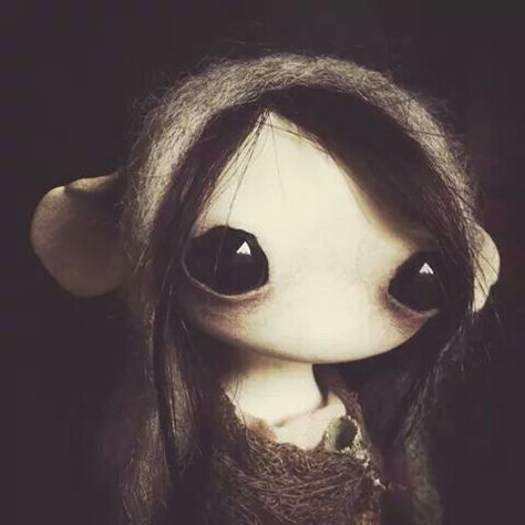 Doll Sculpture, Tasmania Australia, Reaction Pic, Fantasy Art Dolls, Creepy Dolls, Doll Maker, Monster Art, Creepy Cute, Blythe Doll