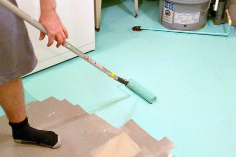 Painting a concrete floor in a home's basement Skoolie Office, Diy Floors, Painting Basement Floors, Paint Styles, Epoxy Floor Paint, Studio Makeover, Concrete Work, Basement Painting, Concrete Painting