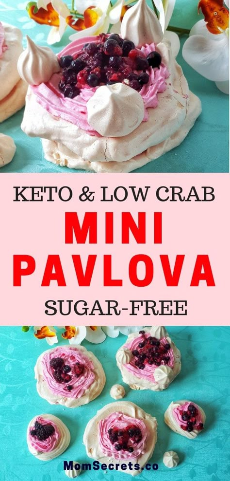 This Mini Pavlova recipe is a classic and easy dessert, served into single servings, that is keto, low carb and sugar-free!!! Mini Pavlova, Mini Dessert Recipes, Postre Keto, Pavlova Recipe, Dessert Oreo, Dessert Simple, Ditch The Carbs, Desserts Vegan, Local Grocery Store