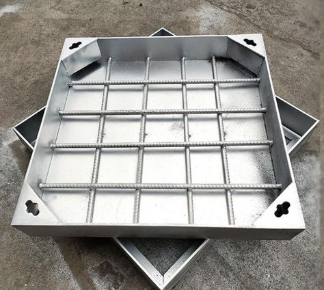 Manhole Cover Ideas, Concrete Cover, Baseboard Molding, Drainage Solutions, Civil Construction, Manhole Cover, Stairs Design Modern, Welding And Fabrication, Block Paving