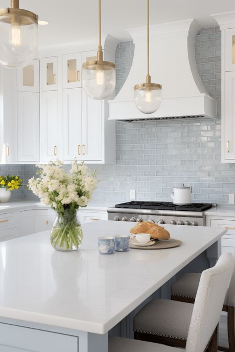 40+ Backsplash Ideas for Kitchens with White Cabinets Light Blue Backsplash, Kitchens With White Cabinets, Backsplash For White Cabinets, Backsplash With White Cabinets, Hamptons Kitchen, White Kitchen Backsplash, Beach House Kitchens, White Backsplash, Coastal Kitchen