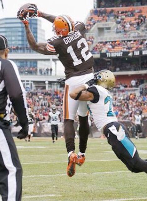 Free Josh Gordon!  Our Cleveland Browns. Josh Gordon, Cleveland Browns History, Cleveland Browns Football, Baker Mayfield, Browns Football, Oregon Ducks Football, Notre Dame Football, Ohio State Football, Sport Quotes