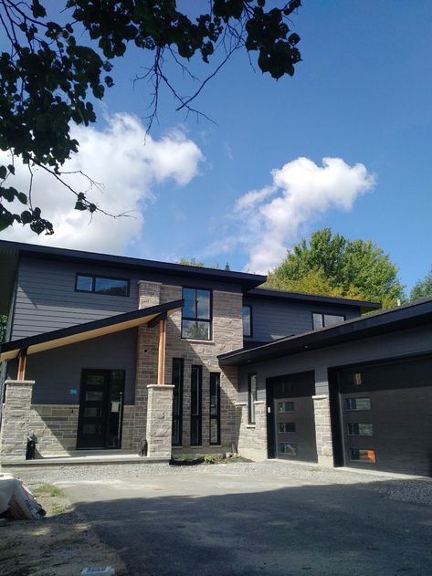 Midnight Soot James Hardie, Iowa Farmhouse, Cabin Exteriors, Horizontal Siding, James Hardie Siding, Grey Siding, Ranch Homes, Hardie Siding, Fiber Cement Siding