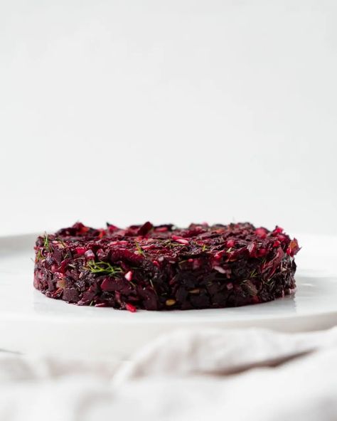 Beetroot Tartare » not hangry anymore Beetroot Tartare, Steak Tartare, Vegan And Gluten Free, 2000 Calories, 2000 Calorie Diet, Avocado Salad, French Food, Calorie Diet, Beets